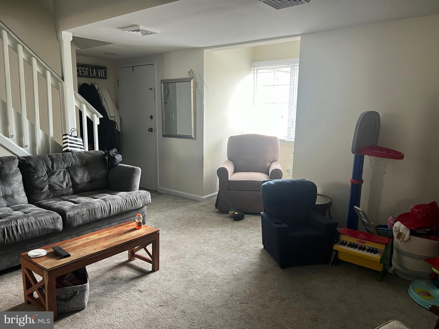 242 Wood St Property Photo 12