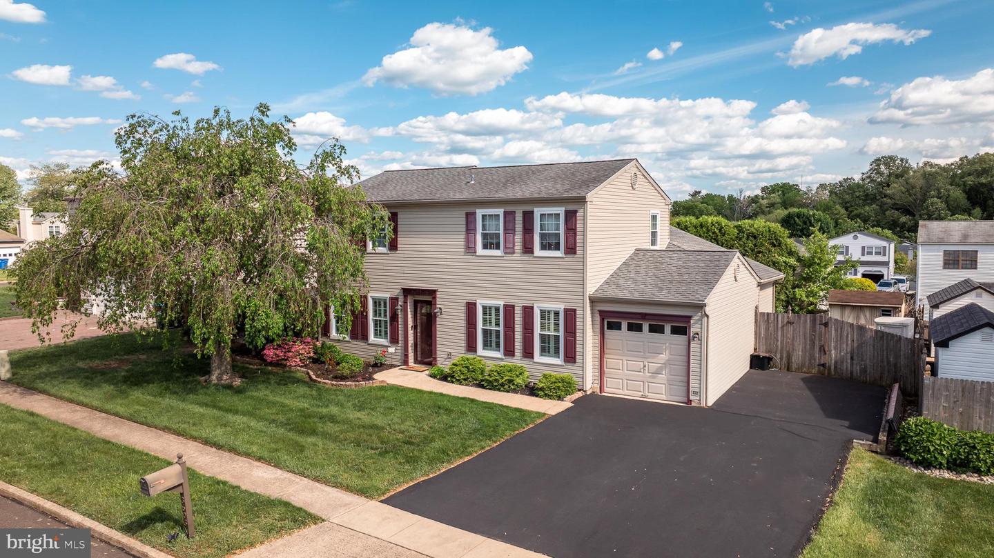 3603 Peach Tree Ln Property Photo 1