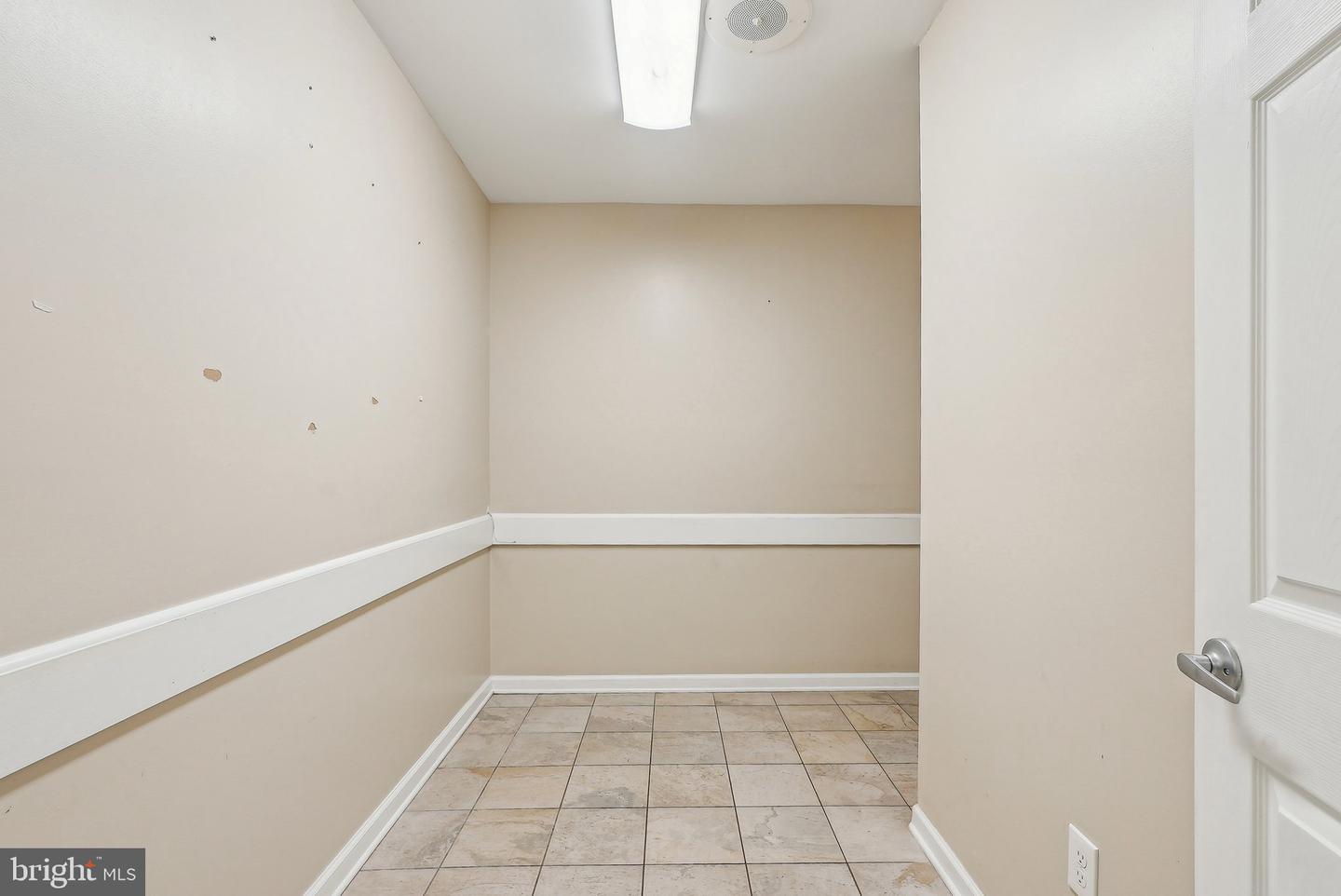 1005 Green Ln Property Photo 17