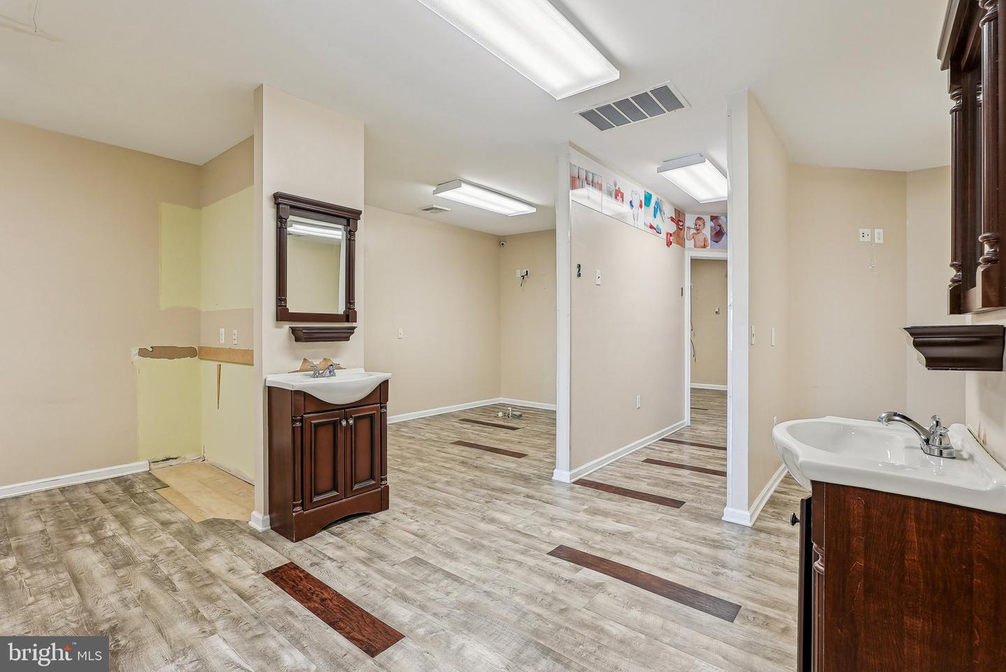 1005 Green Ln Property Photo 31