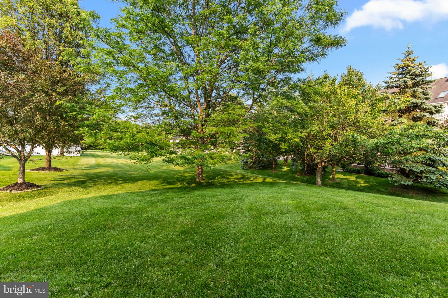 8 Warwick Ct Property Photo 6