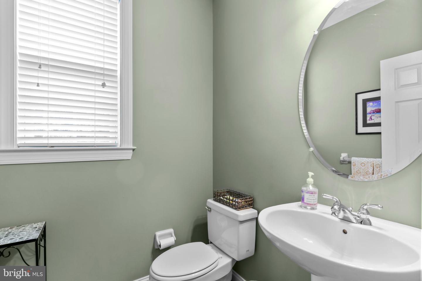 8 Warwick Ct Property Photo 22