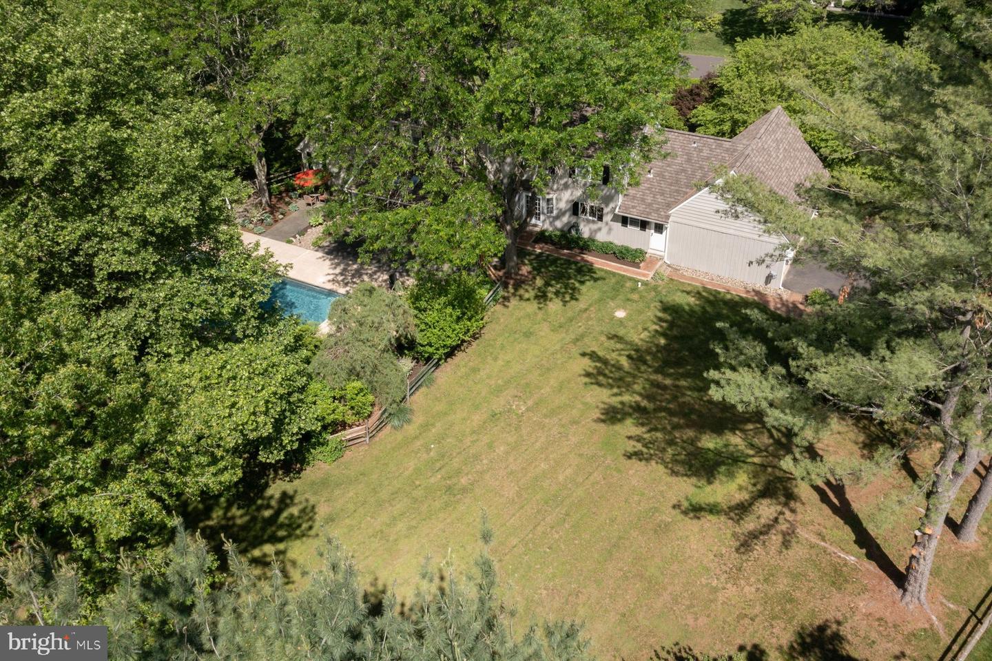 3 Devon Dr Property Photo 49