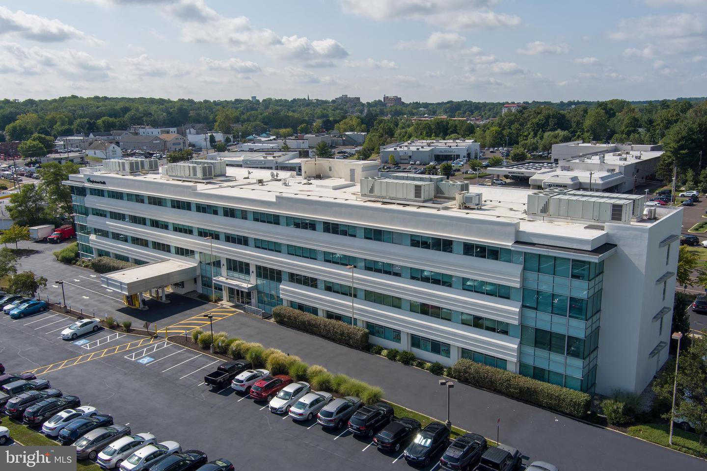 4259 W Swamp Rd Property Photo 1