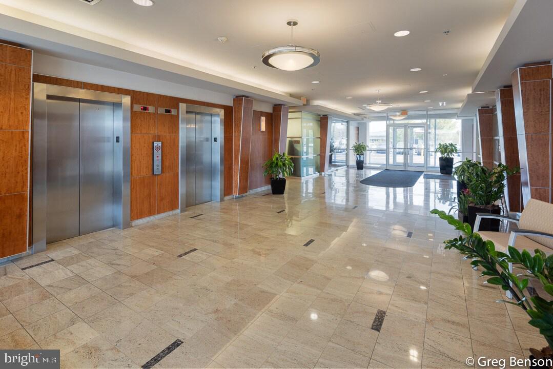 4259 W Swamp Rd Property Photo 5