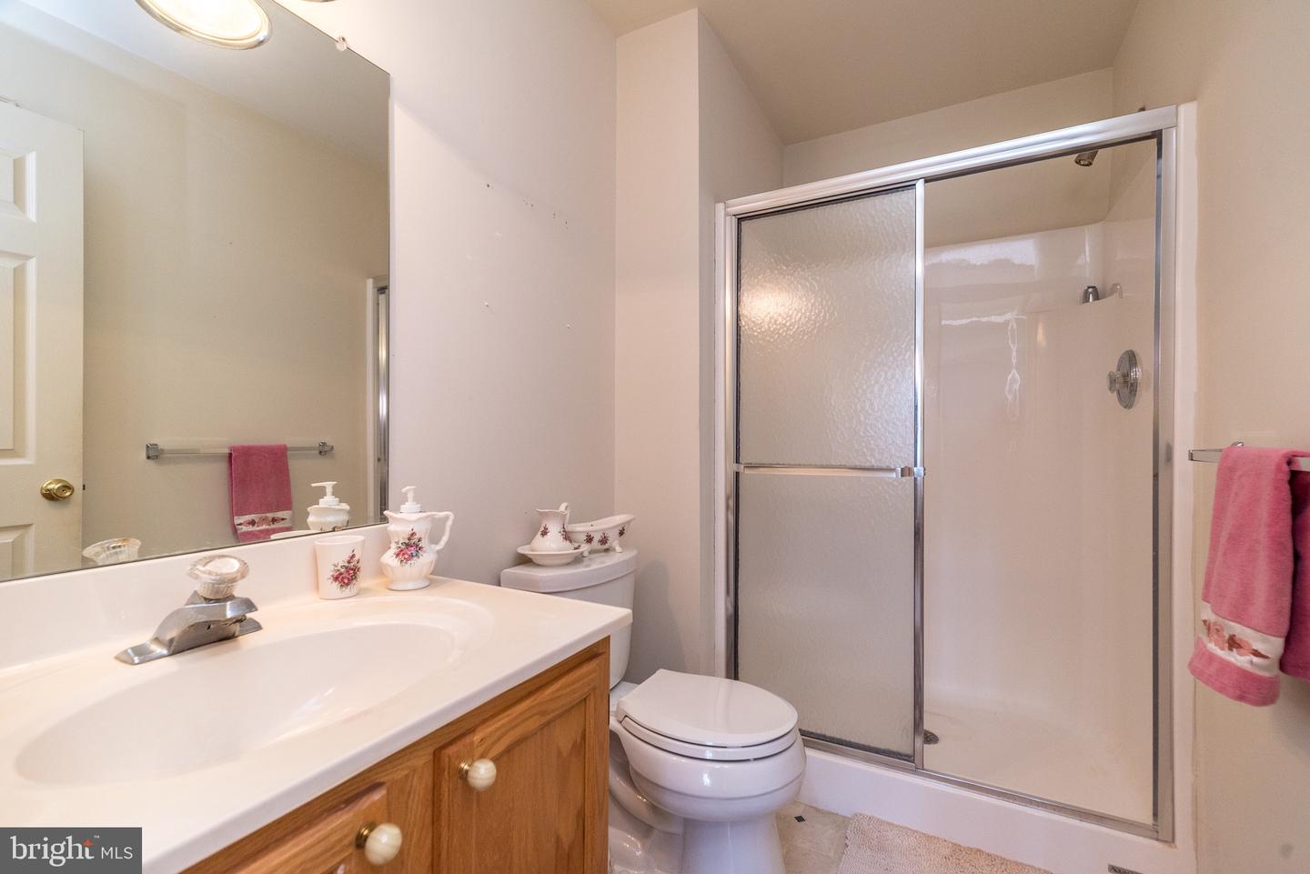 544 Campus Dr Property Photo 23