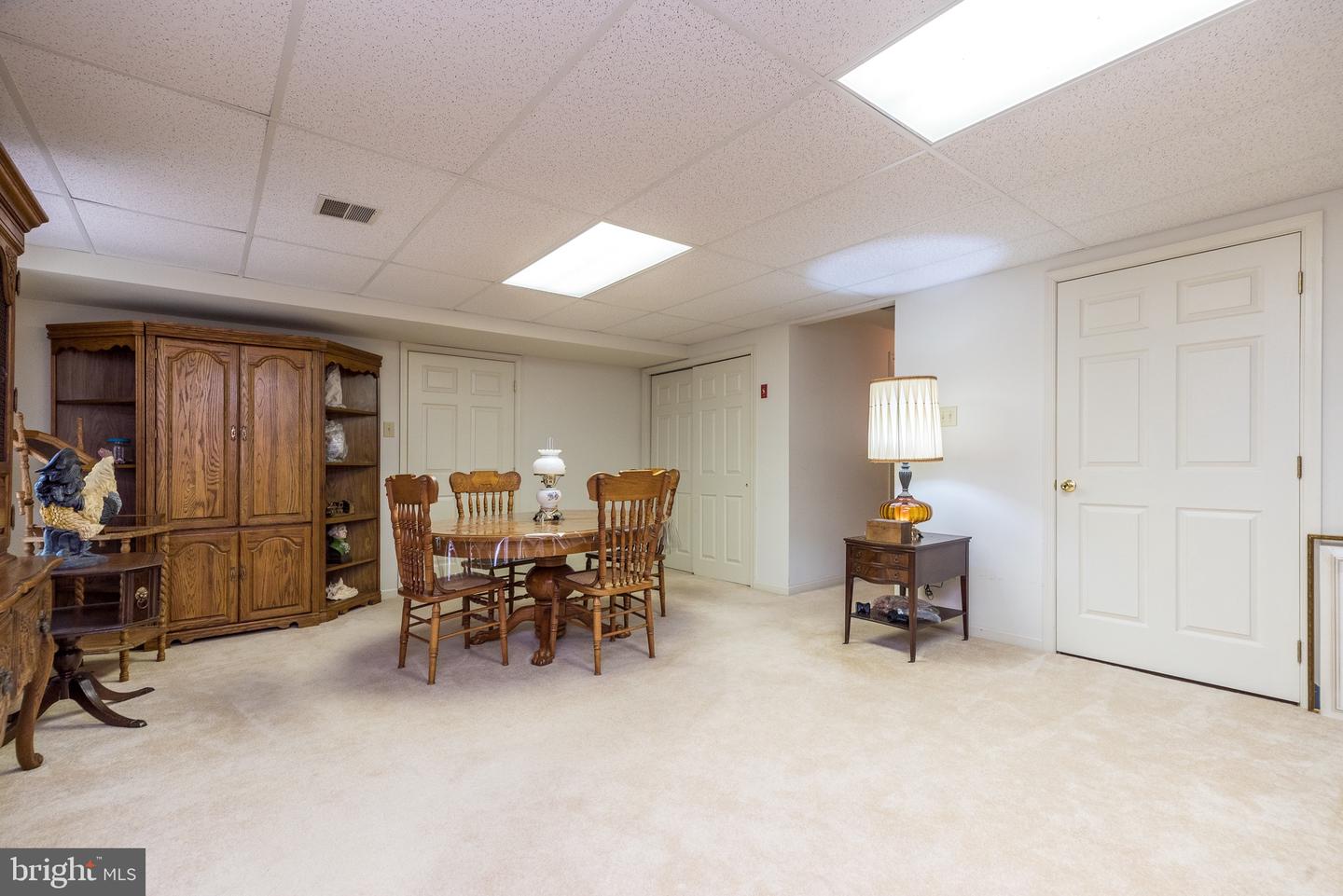544 Campus Dr Property Photo 31