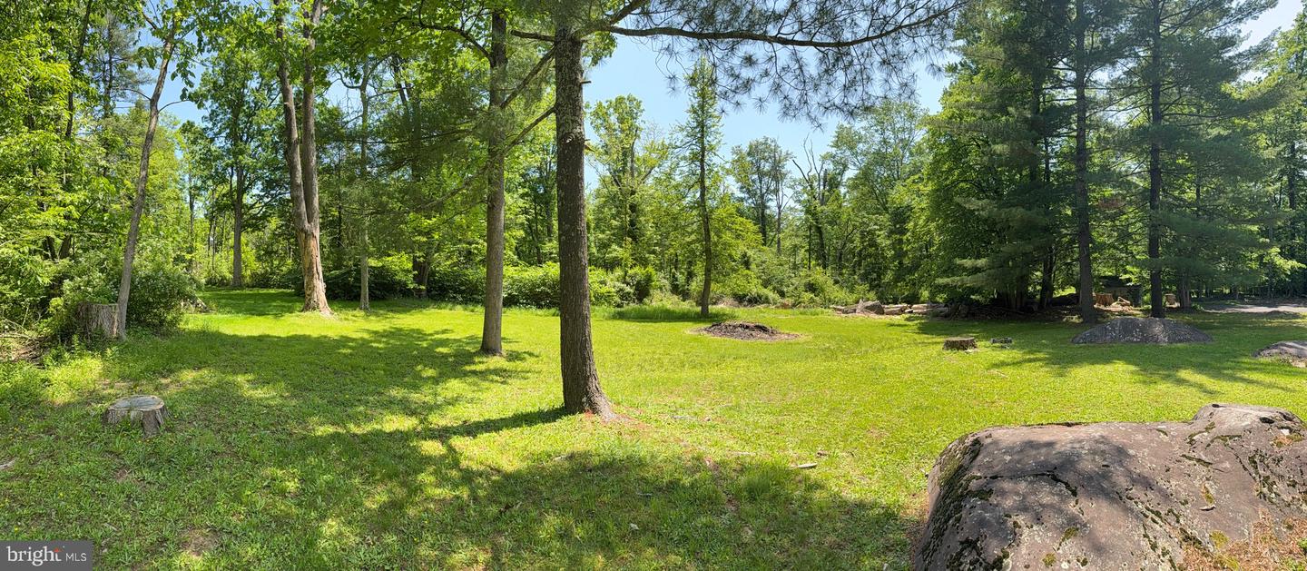 1142 Apple Rd Property Photo 4