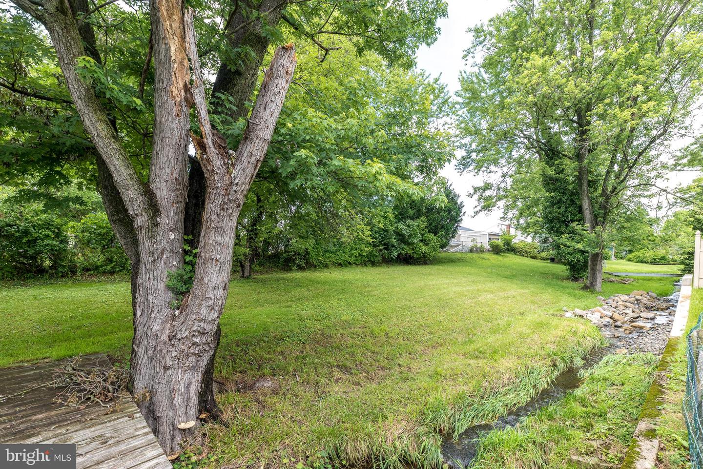 866 Decker Ln Property Photo 30