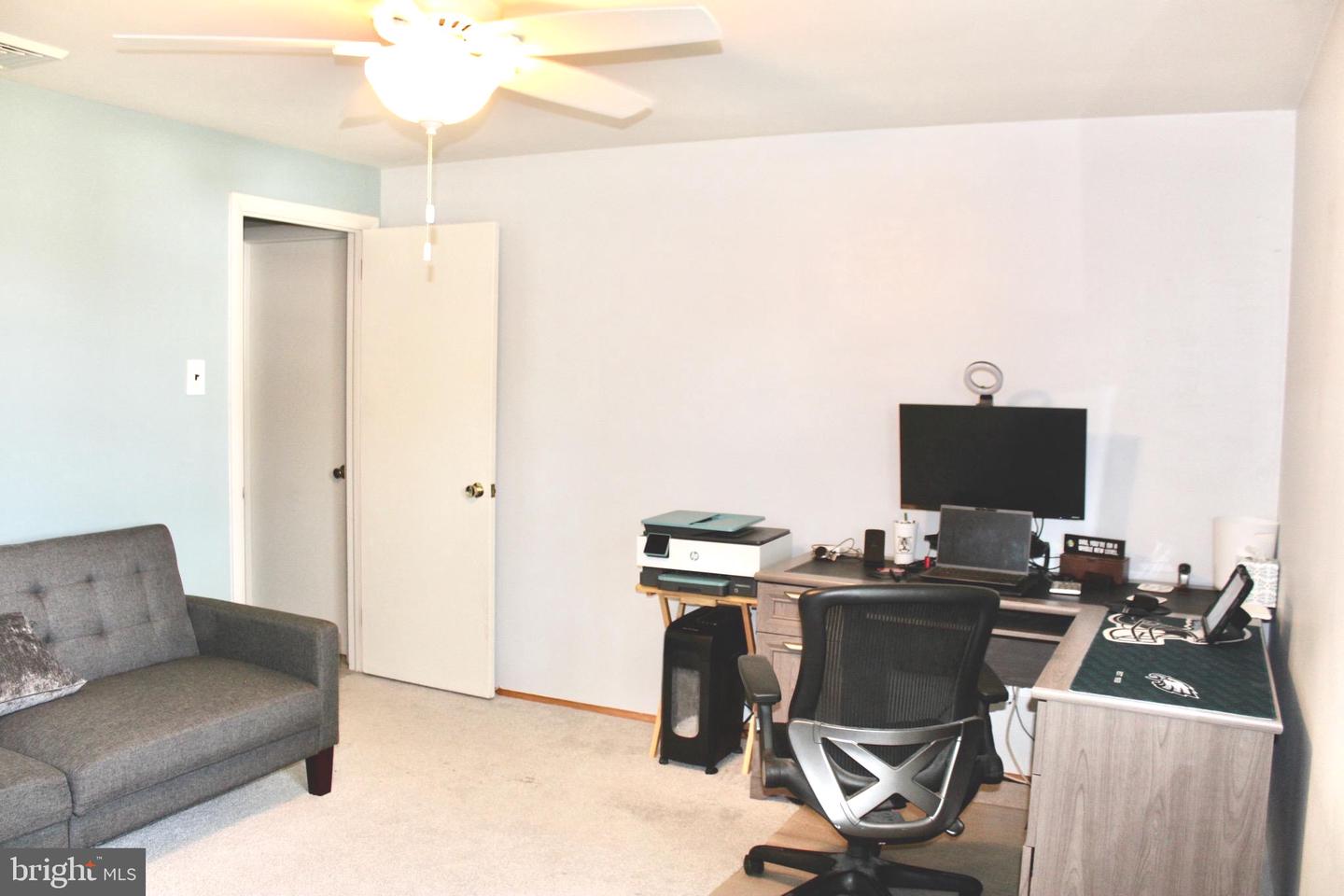 105 W Highland Ave Property Photo 20