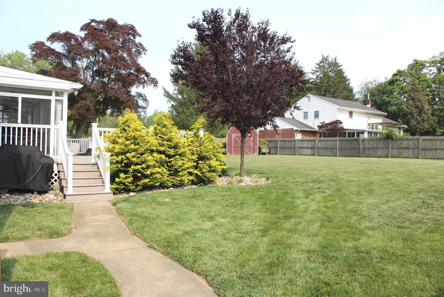 105 W Highland Ave Property Photo 35