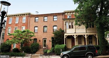 111 N BROAD ST Property Photo 1