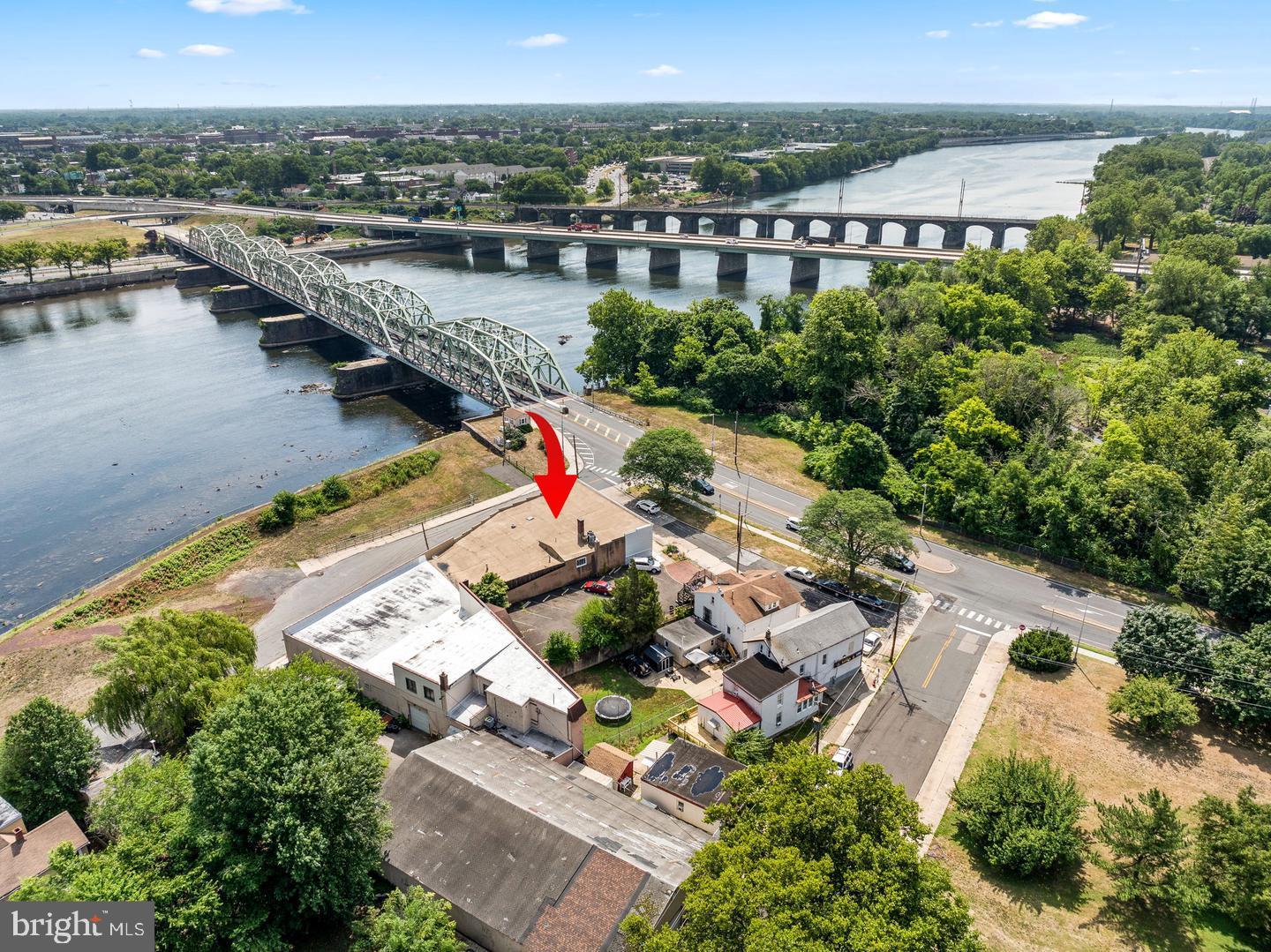 222 E Bridge St Property Photo 31