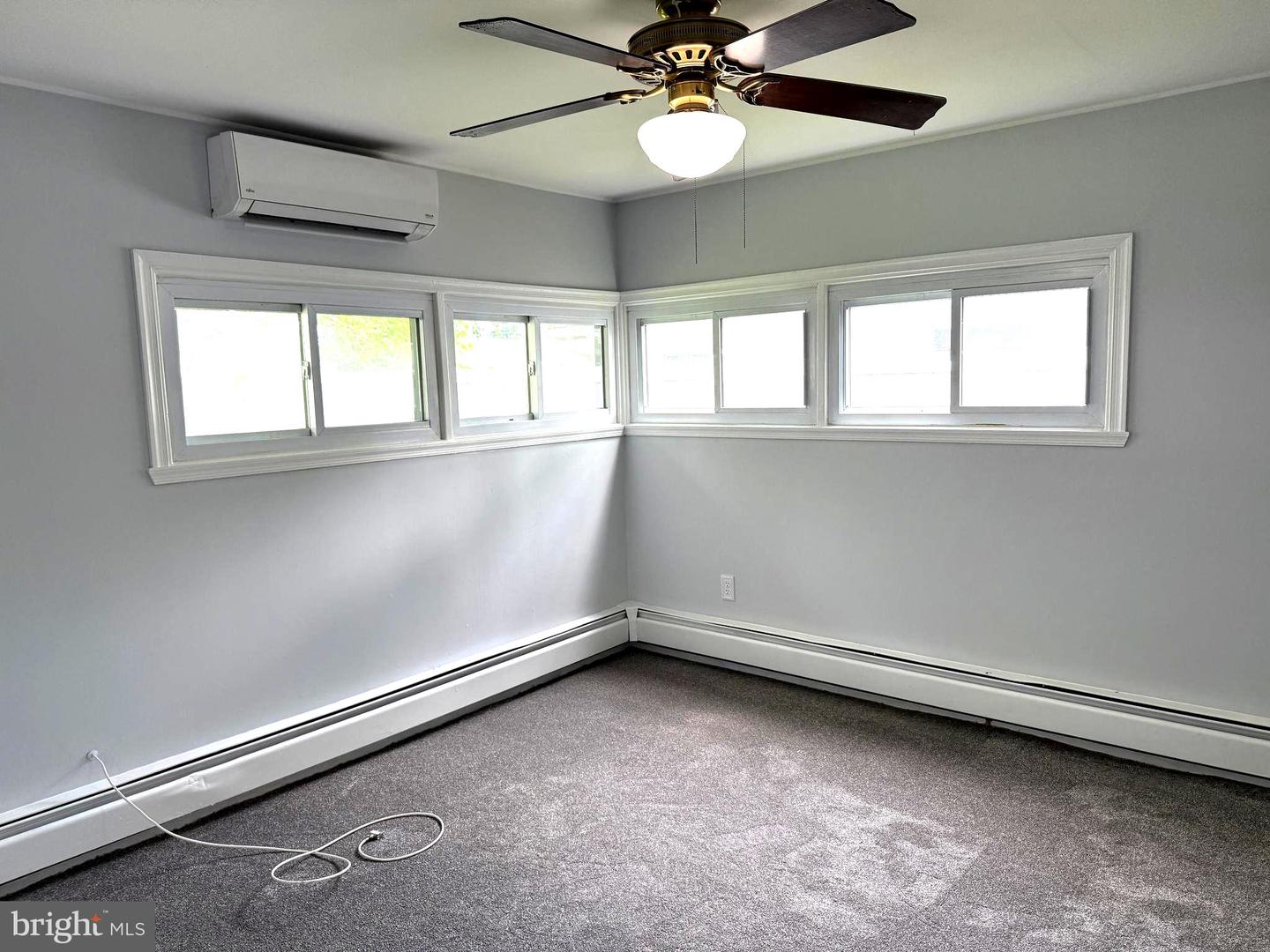 56 Orchard Ln Property Photo 17