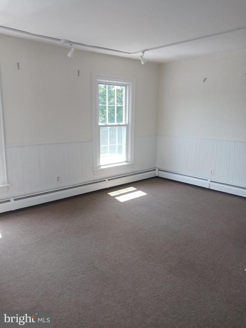 5870 Easton Rd Property Photo 20