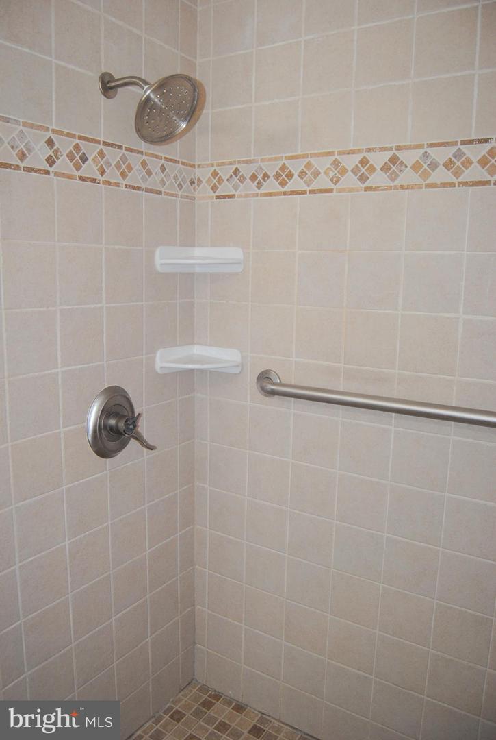 720 Ross Dr Property Photo 18