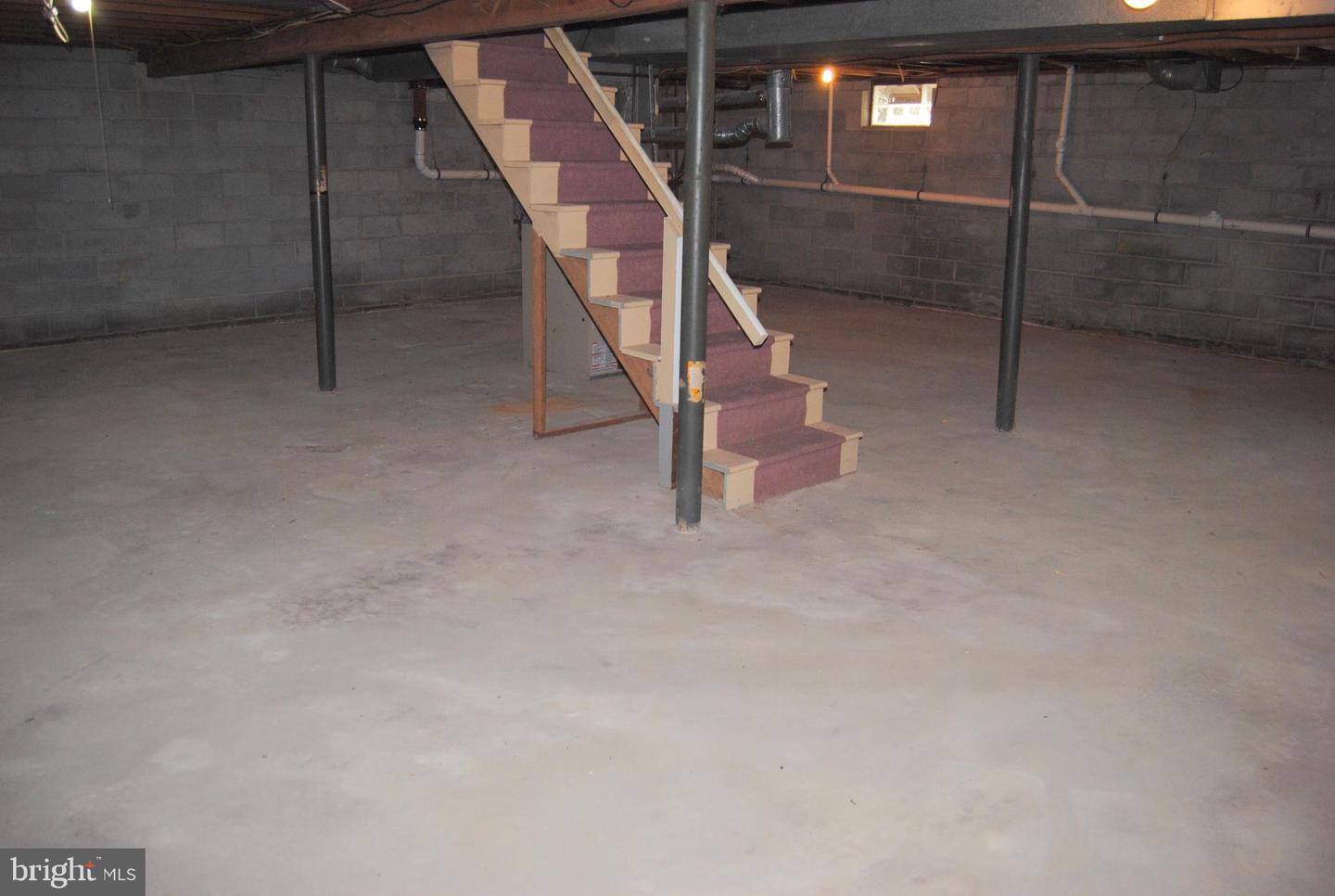 720 Ross Dr Property Photo 34
