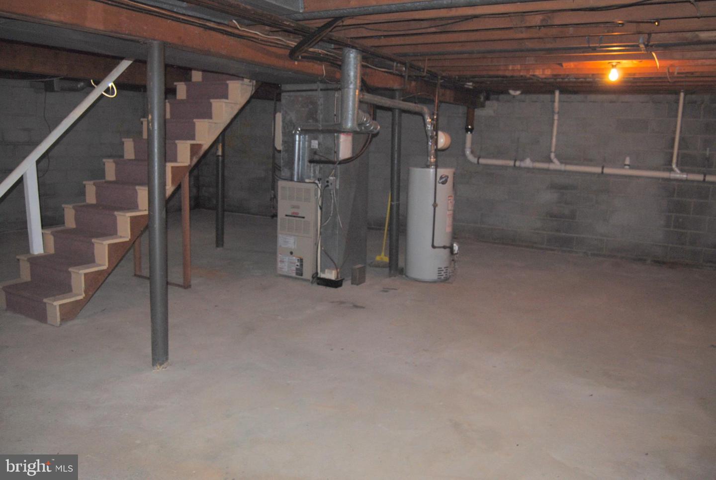720 Ross Dr Property Photo 36