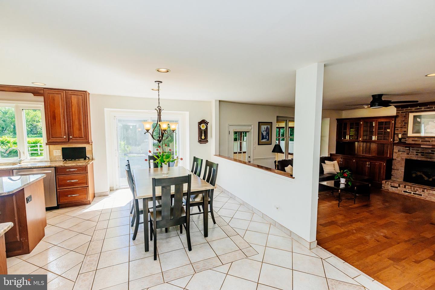 680 Fox Hollow Dr Property Photo 15