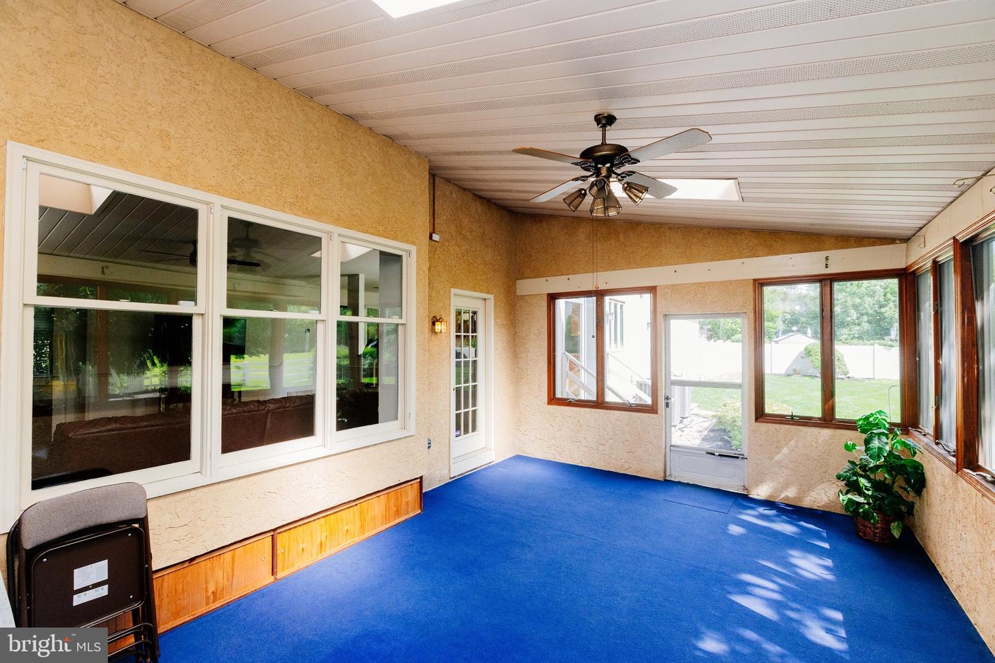 680 Fox Hollow Dr Property Photo 22