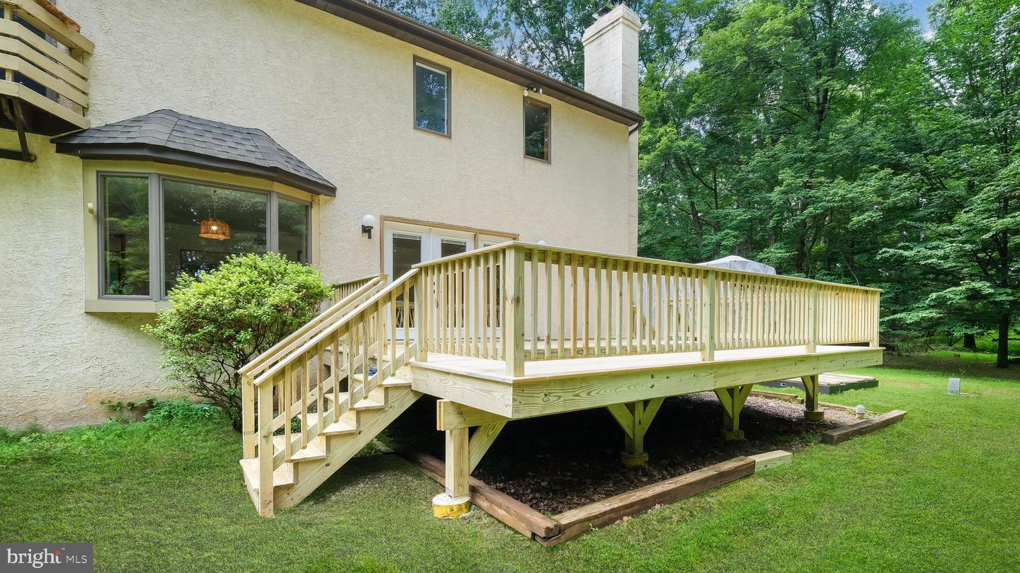 1140 Ferry Rd Property Photo 48