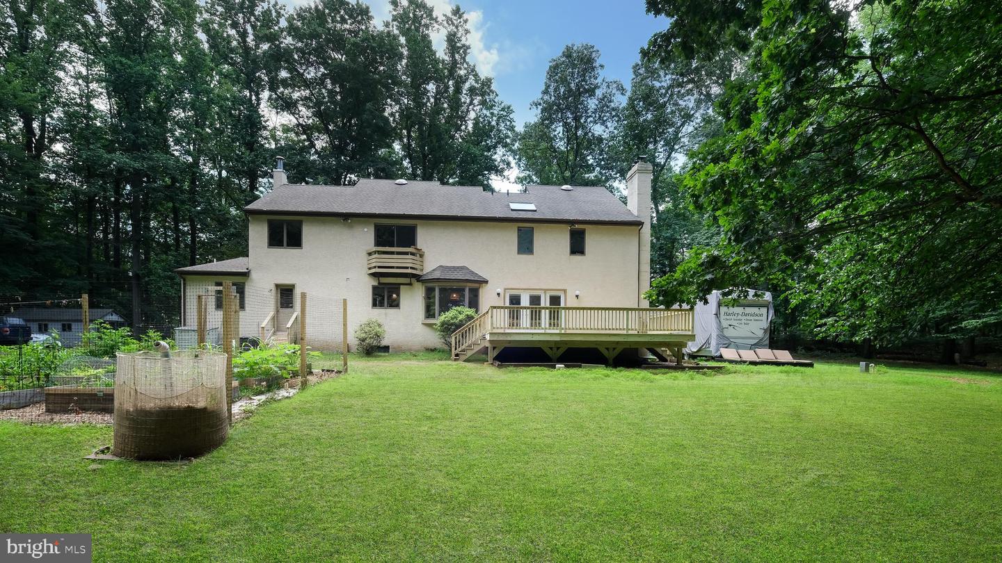 1140 Ferry Rd Property Photo 50