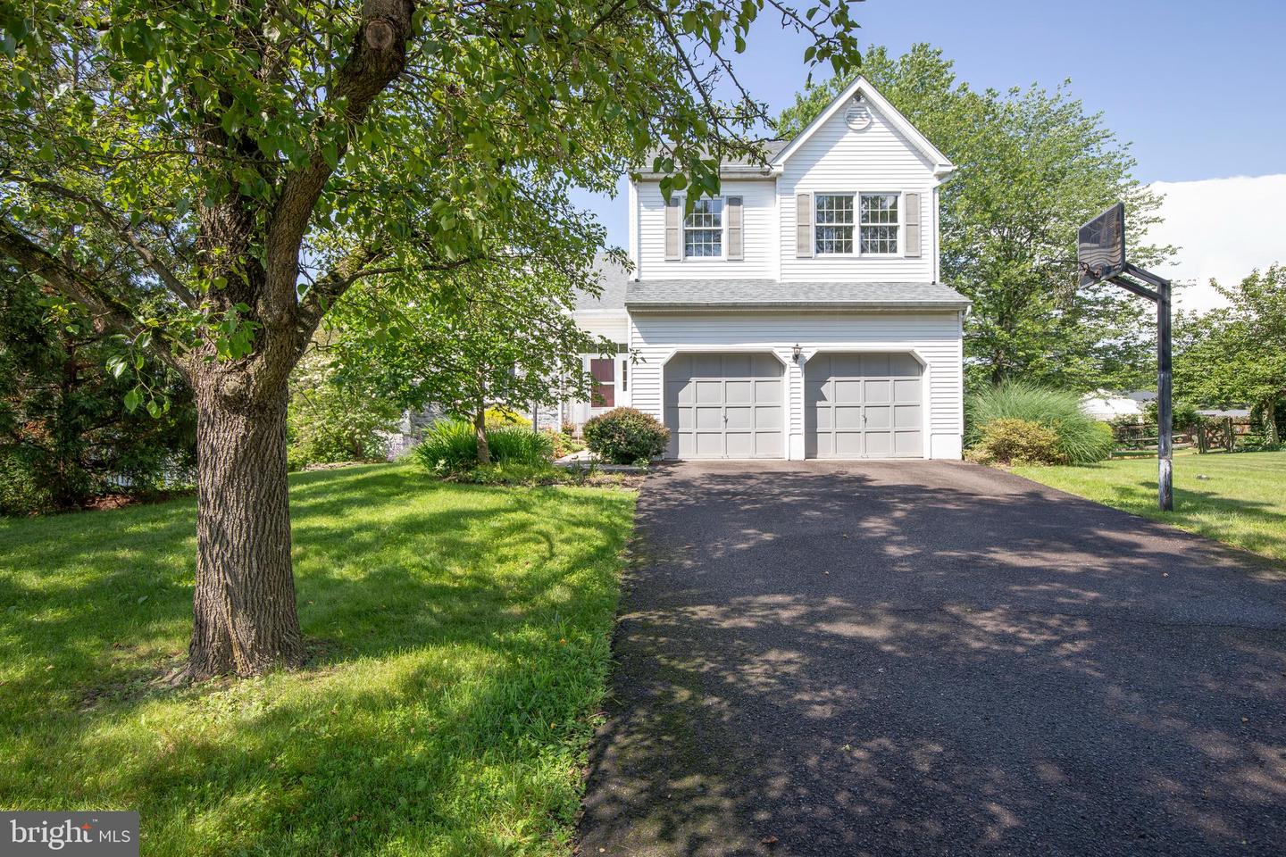 505 Country Pointe Cir Property Photo 1