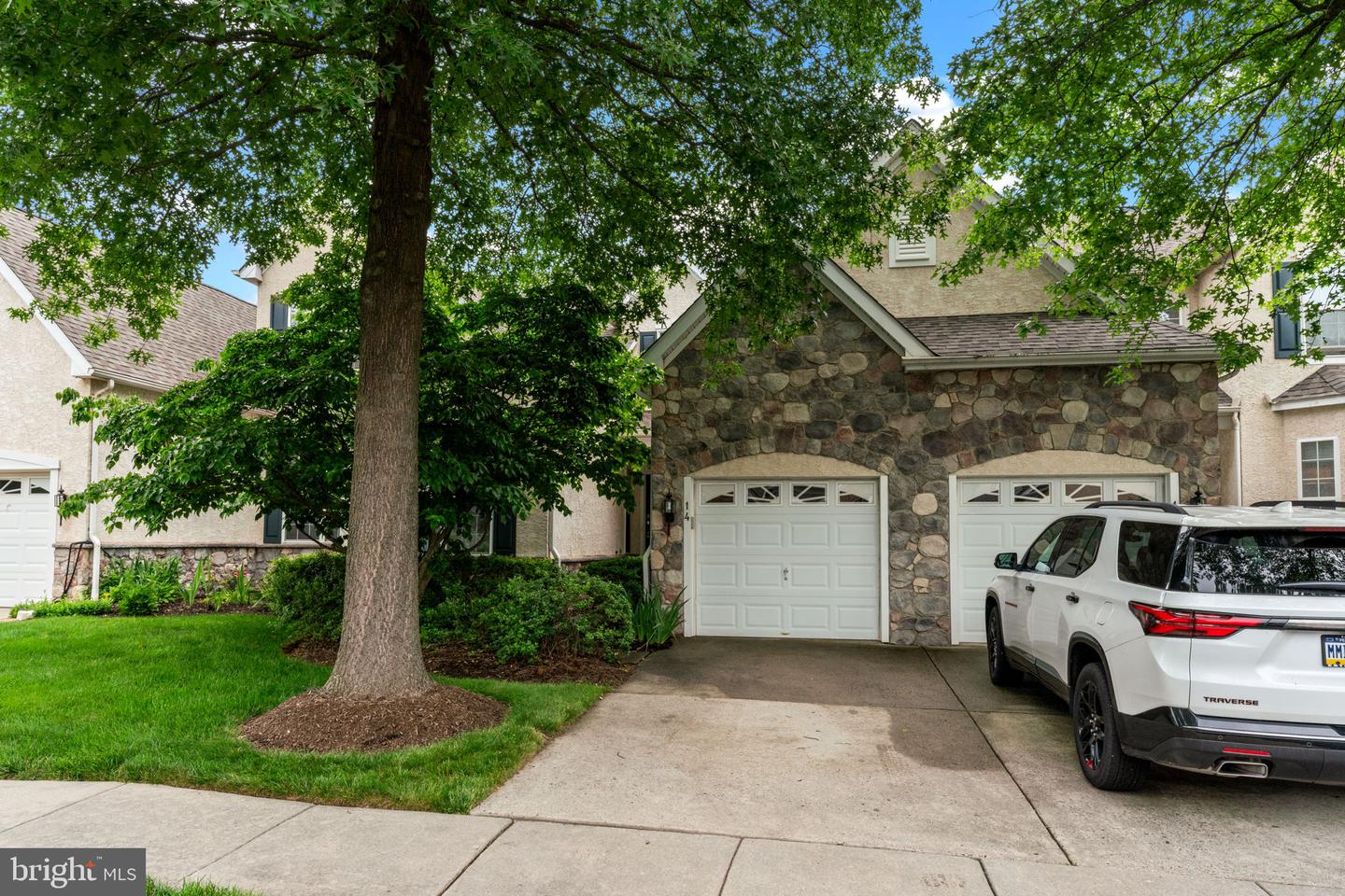 14 Mcconkey Dr Property Photo 1