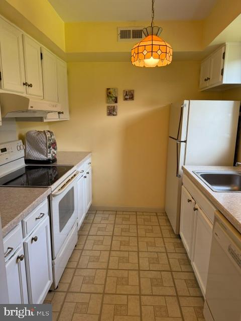 4826 Oxford Ct Property Photo 4