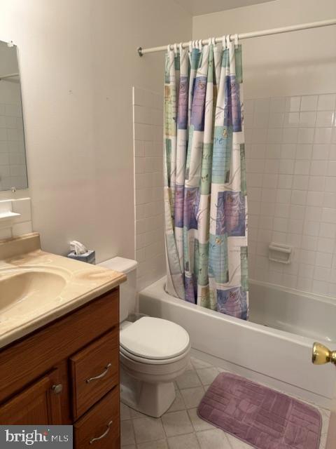 4826 Oxford Ct Property Photo 8