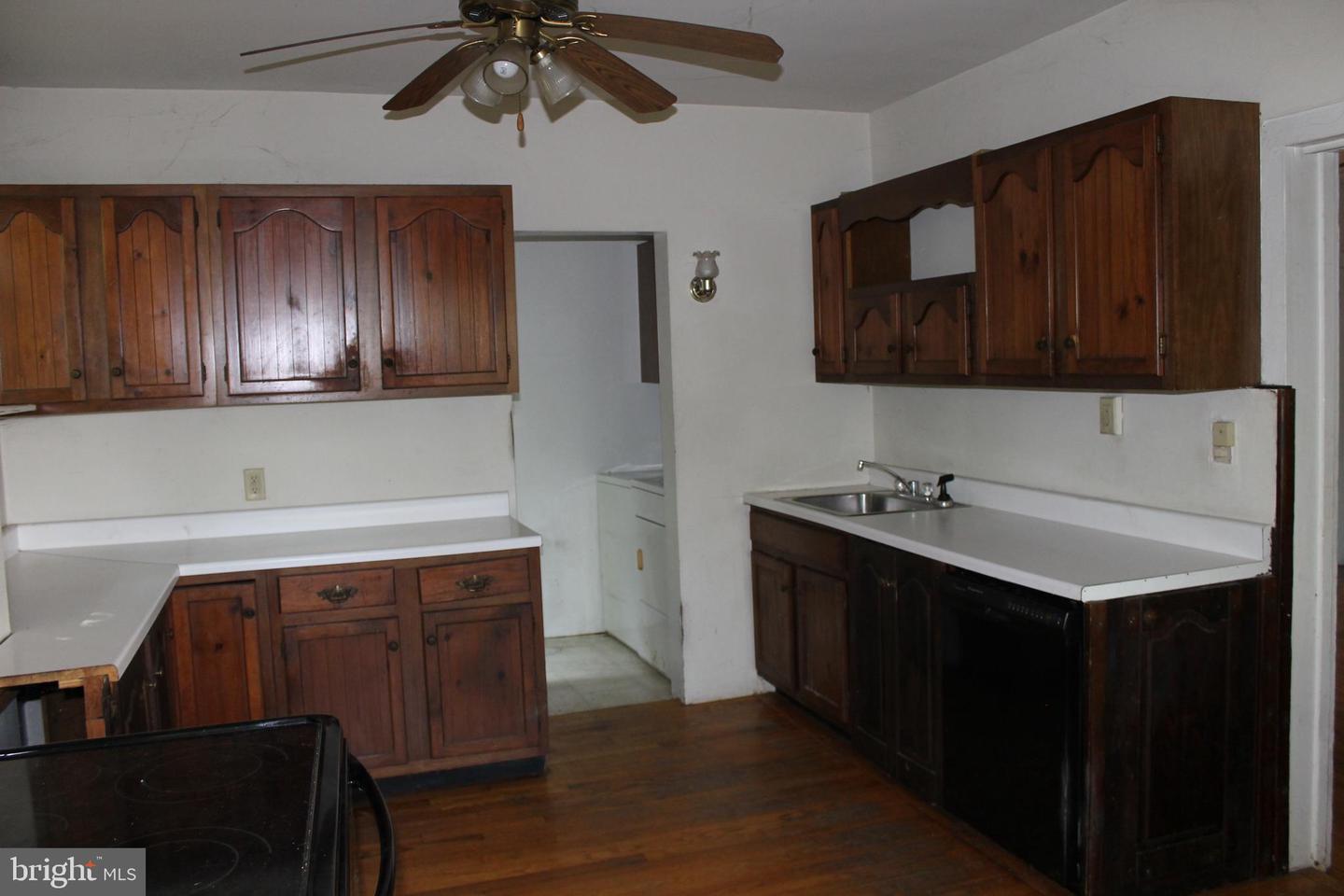 1628 River Rd Property Photo 6