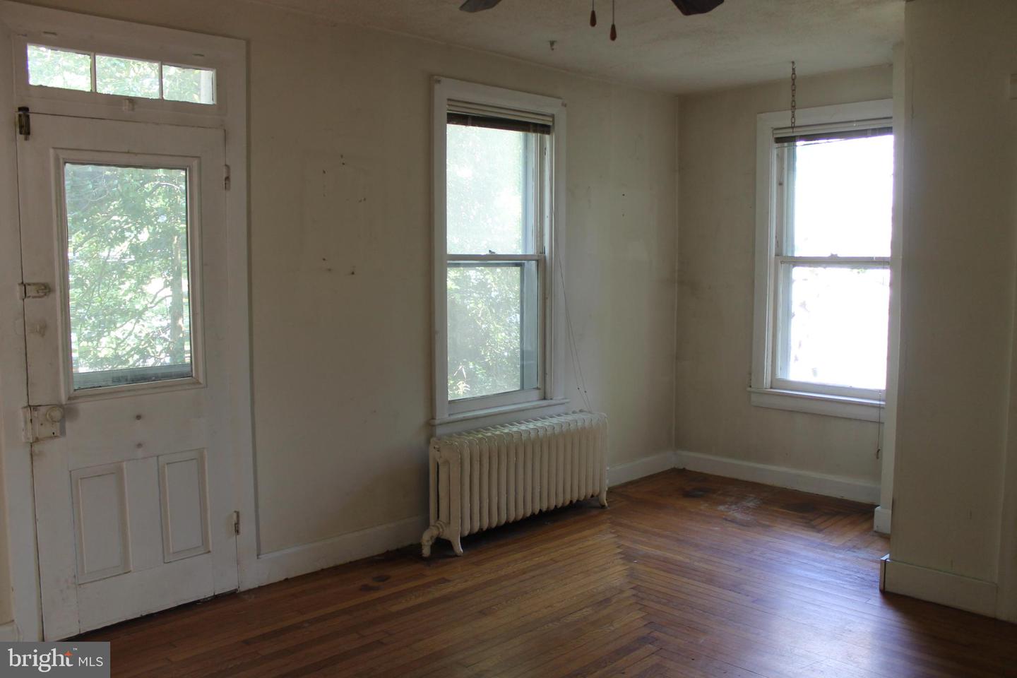1628 River Rd Property Photo 12