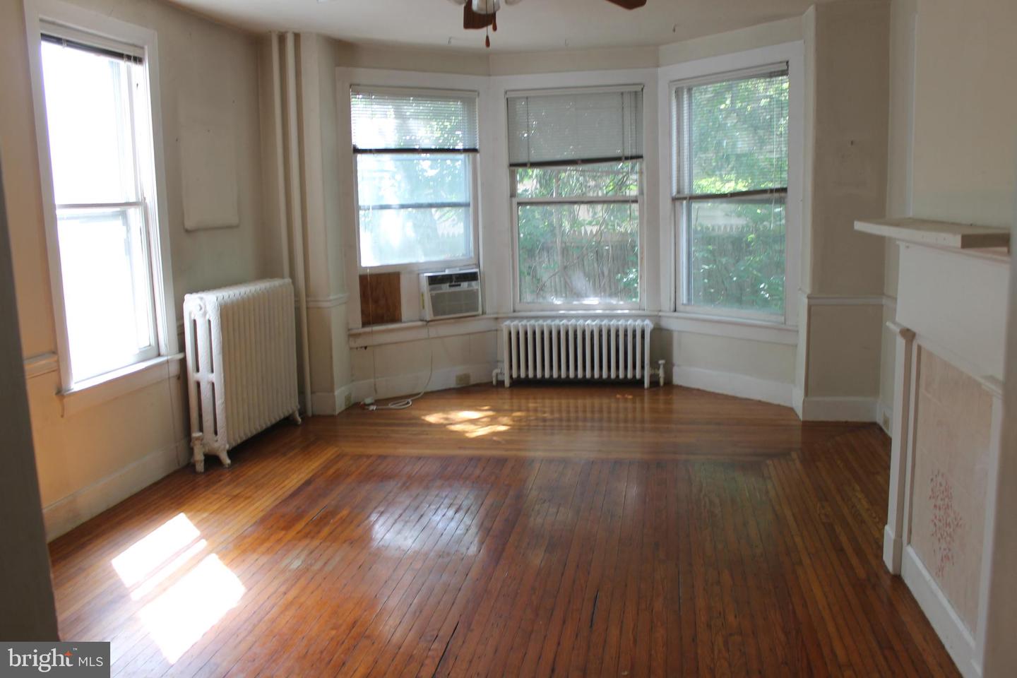 1628 River Rd Property Photo 13