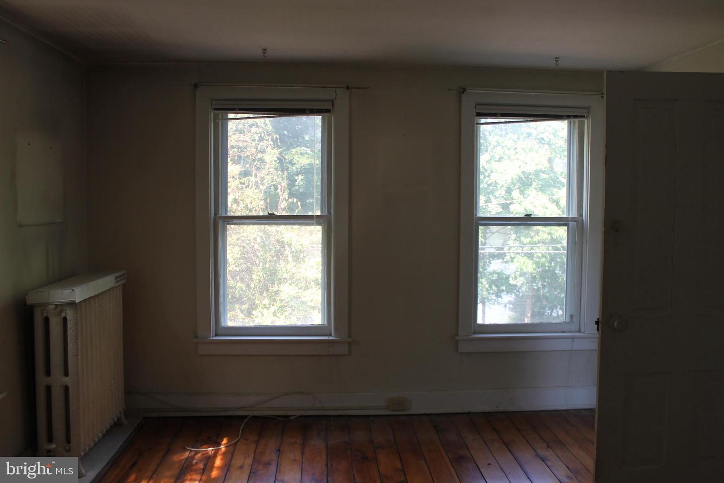 1628 River Rd Property Photo 24