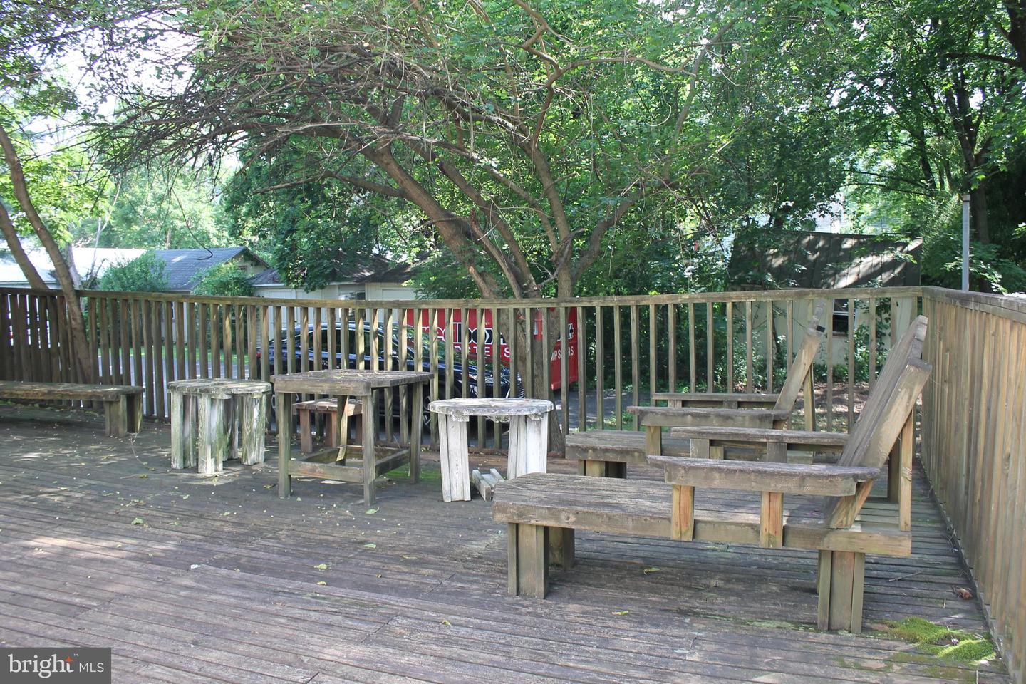 1628 River Rd Property Photo 29