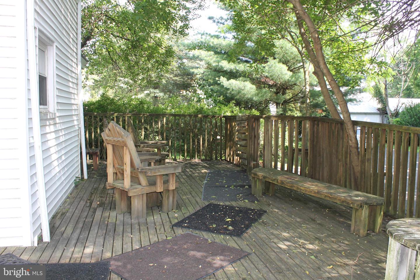 1628 River Rd Property Photo 31