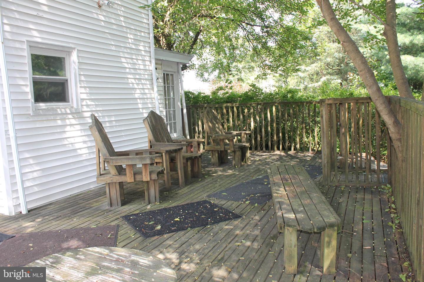 1628 River Rd Property Photo 33