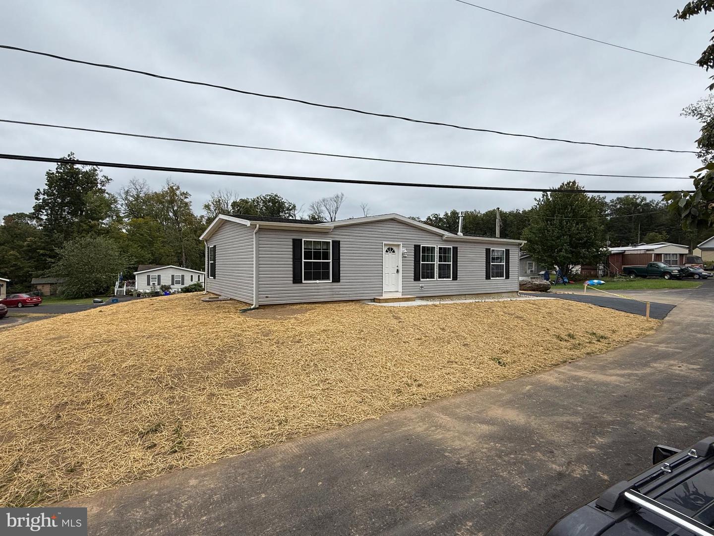 497 Roeder Lane Property Photo 3