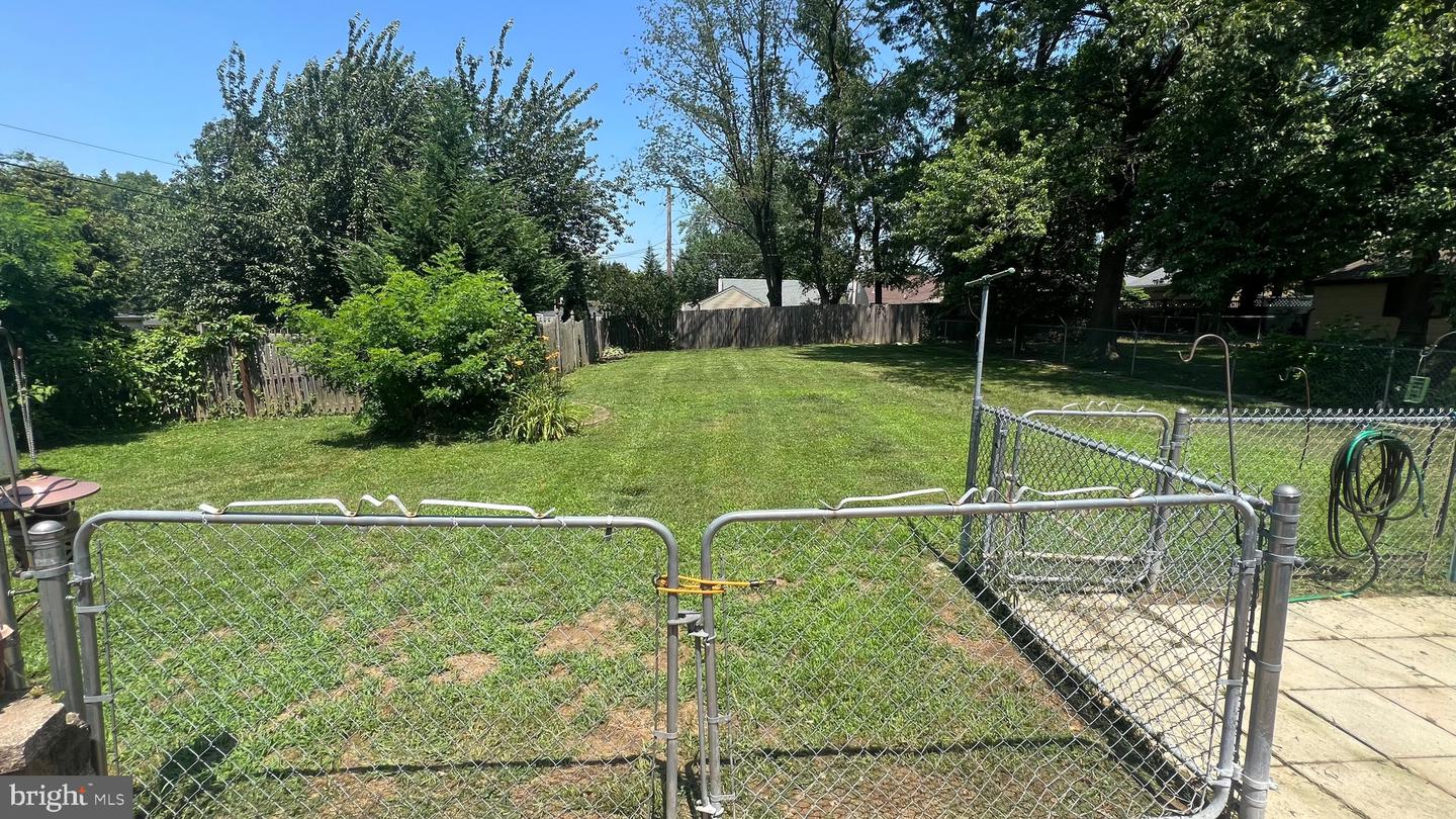 1155 Regina Ave Property Photo 19