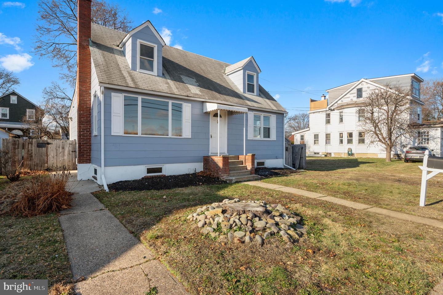 101 Park Ave Property Photo 1
