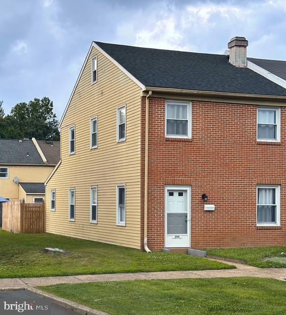209 PLYMOUTH CT Property Photo 1