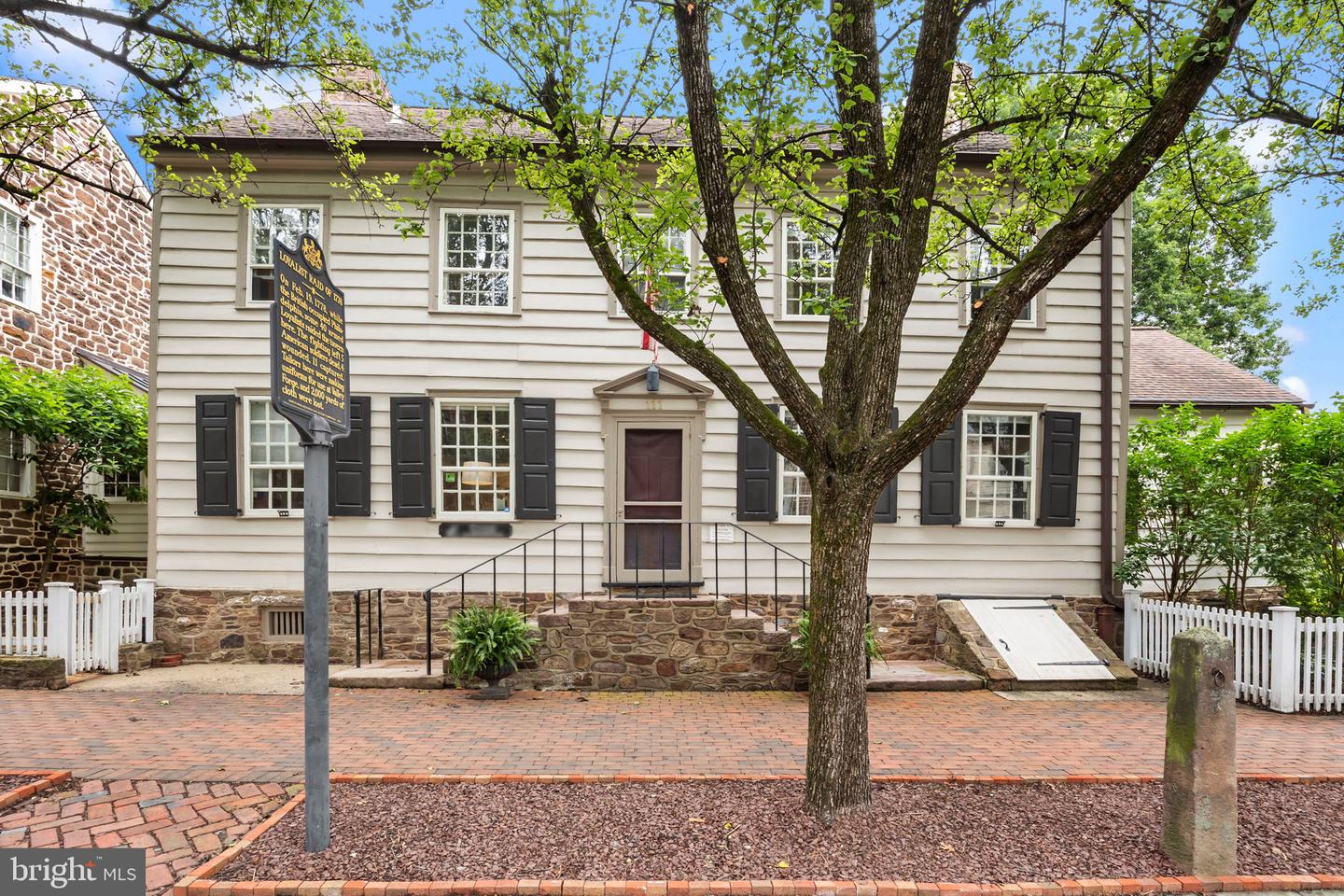111 S State St Property Photo 2