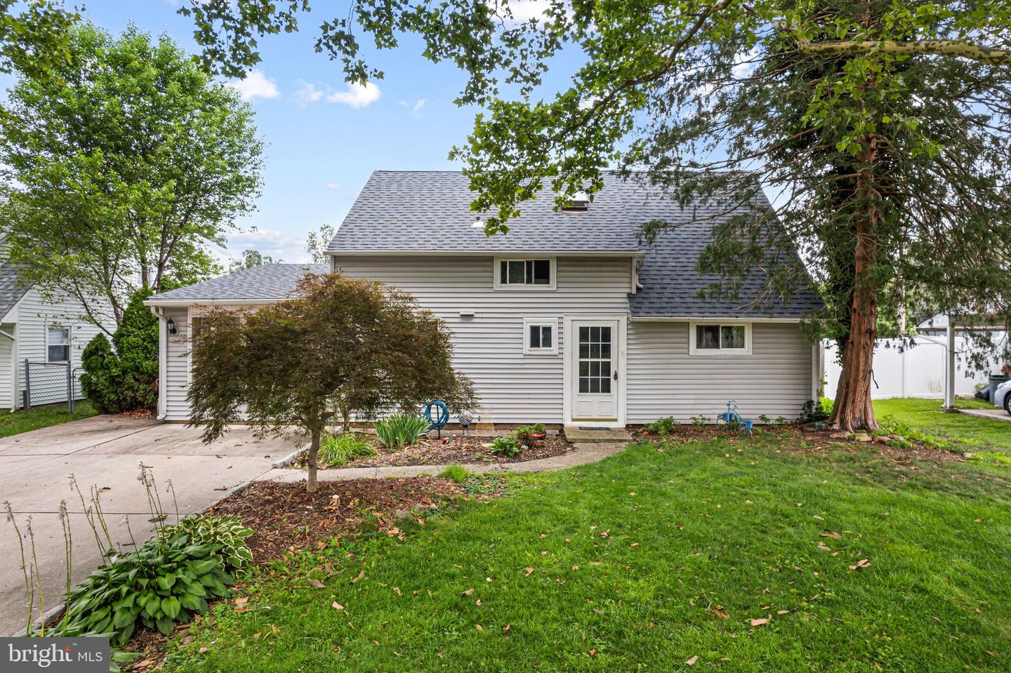 29 Crabtree Dr Property Photo 3