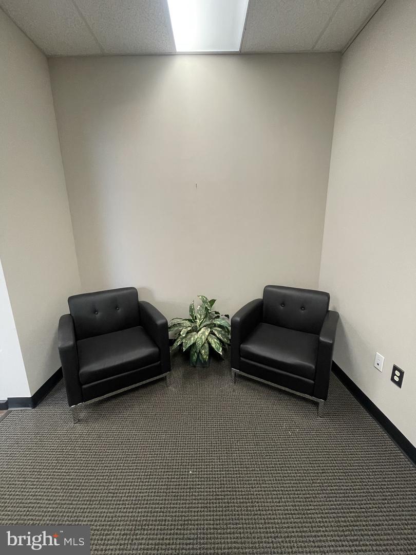 1200 Veterans Hwy #d-7 Property Photo 4