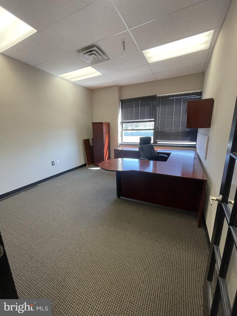 1200 Veterans Hwy #d-7 Property Photo 5