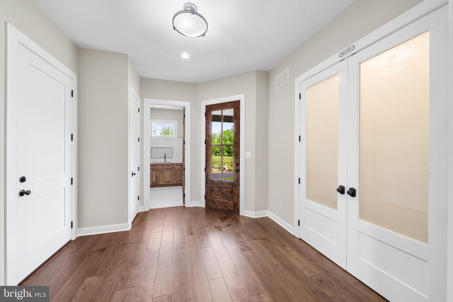 744 Broad Street Property Photo 14