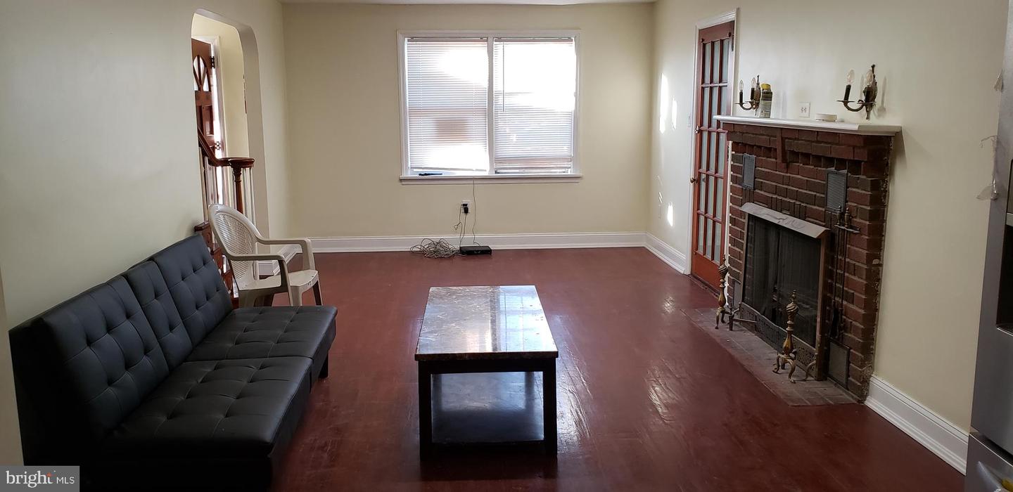 7024 Bristol Pike Property Photo 17