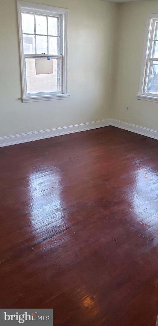 7024 Bristol Pike Property Photo 29