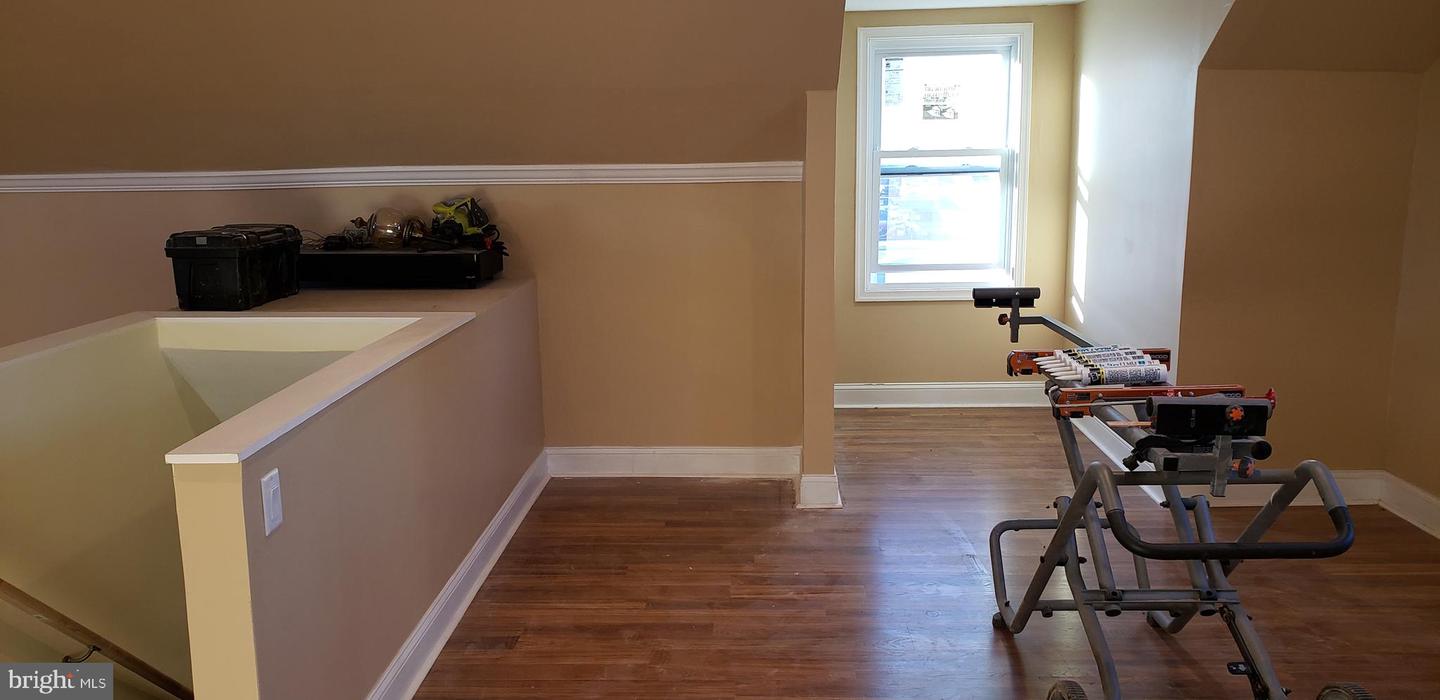 7024 Bristol Pike Property Photo 36