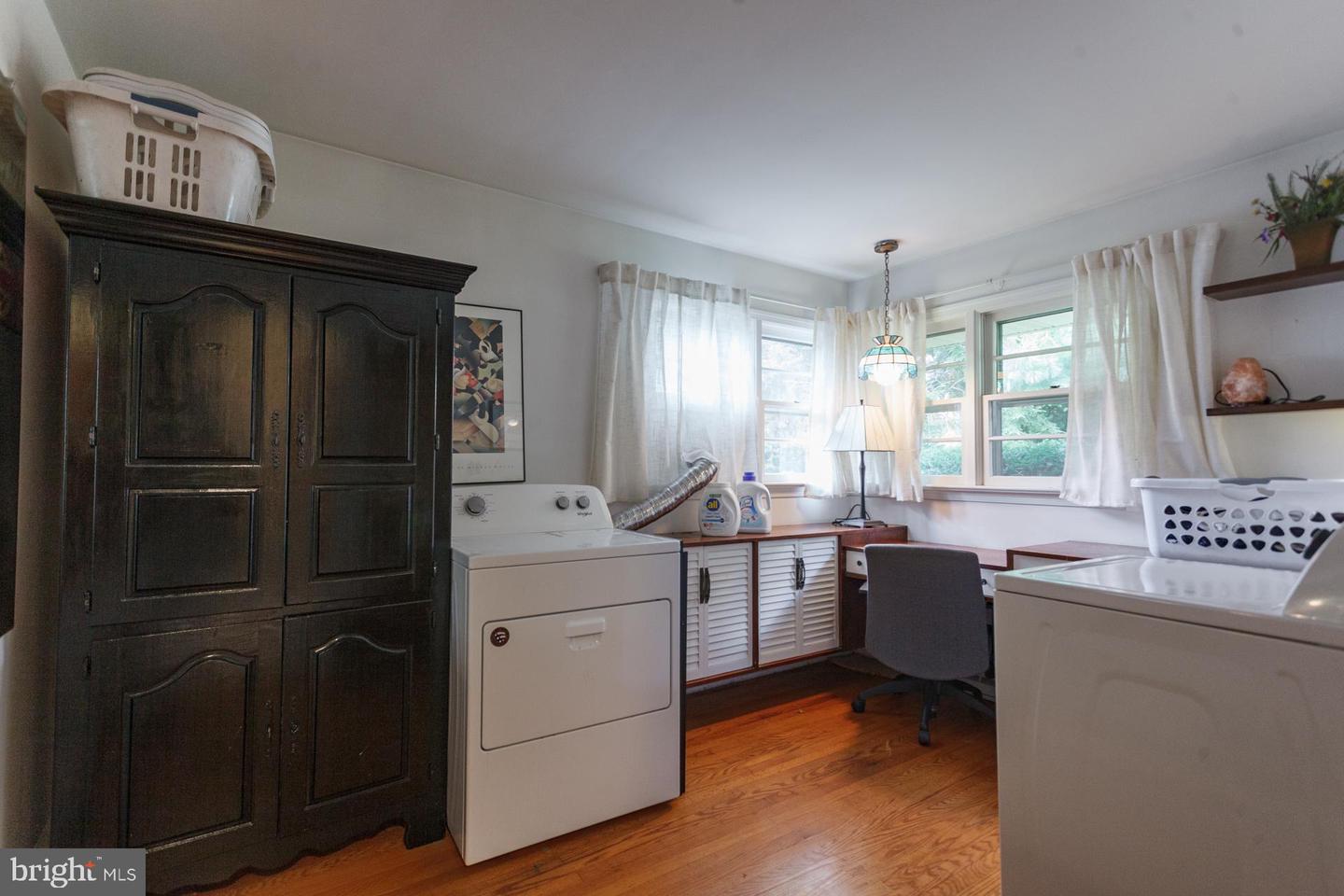 1065 Bristol Rd Property Photo 14